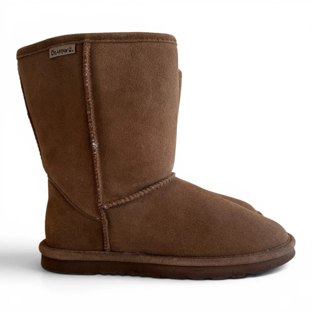 Bearpaw Emma Short Hickory Suede‎ Sheepskin Wool Lined Winter Boots Unisex NWOT